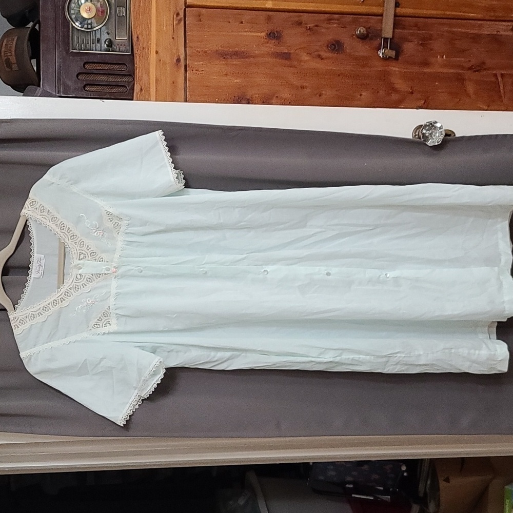 VTG Vanity Fair Womens Cotton Blend Robe Blue Embroidered Pocket‎ USA Sz L EUC